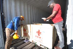 CUBA-ARTEMISA-CHINA-DONACION