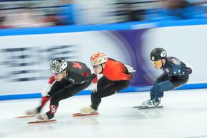 CHINA-BEIJING-PATINAJE DE VELOCIDAD EN PISTA CORTA-FINAL A 5000M MASCUILINOS