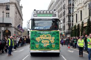 REINO UNIDO-LONDRES-DIA DE SAN PATRICIO-DESFILE