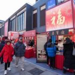 Turistas estadounidenses emprenden viajes a China para vivir la Fiesta de la Primavera