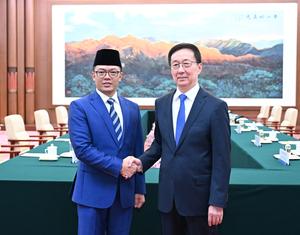 CHINA-BEIJING-HAN ZHENG-MINISTRO DE RELACIONES EXTERIORES DE INDONESIA-REUNION