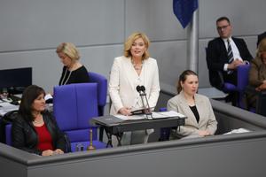 ALEMANIA-BERLIN-BUNDESTAG-JULIA KLOECKNER-NUEVA PRESIDENTA