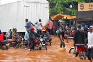 UGANDA-KAMPALA-INUNDACION URBANA