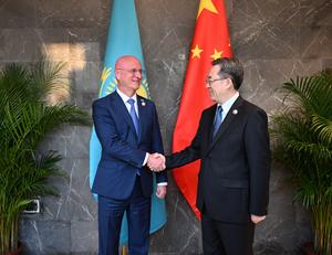 CHINA-HAINAN-BOAO-DING XUEXIANG-KAZAJISTAN-REUNION
