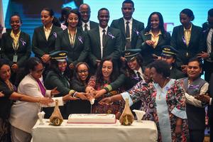 ETIOPIA-ADIS ABEBA-AEROLINEAS-DIA INTERNACIONAL DE LA MUJER