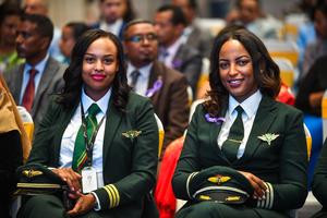 ETIOPIA-ADIS ABEBA-AEROLINEAS-DIA INTERNACIONAL DE LA MUJER