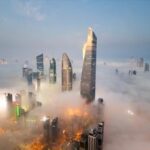 KUWAIT-CIUDAD DE KUWAIT-NIEBLA