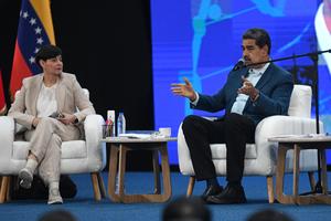 VENEZUELA-CARACAS-MADURO-CLAUSURA