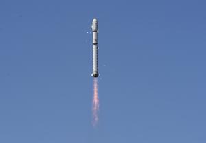 CHINA-JIUQUAN-SATELITE DE PRUEBA-LANZAMIENTO