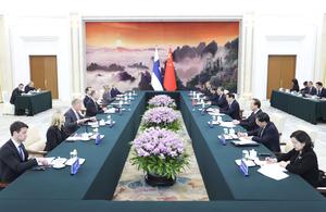 CHINA-BEIJING-WANG HUNING-PRESIDENTE DEL PARLAMENTO FINLANDES-REUNION
