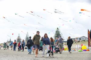 NUEVA ZELANDA-OTAKI-FESTIVAL DE COMETAS