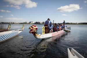 ARGENTINA-ESCOBAR-CARRERA DEL BOTE DEL DRAGON