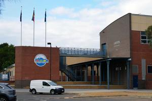 australia-canberra-escuela-secundaria-apunalamient-101002026102275000187