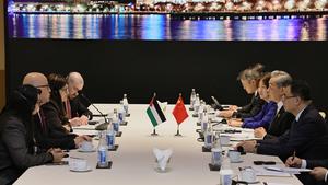 azerbaiyan-baku-china-wang-yi-ministra-de-relacion-101002026101575000422