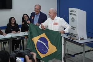 brasil-sao-paulo-elecciones-presidenciales-segunda-101002026102575000096