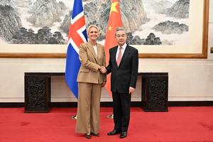 china-beijing-wang-yi-islandia-ministra-de-relacio-101002026102975000274