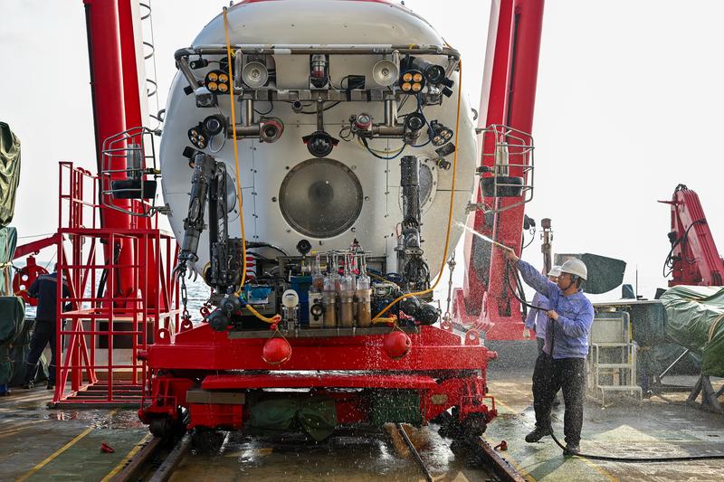 china-jiaolong-investigacion-cientifica-en-aguas-p-101002026101375000351