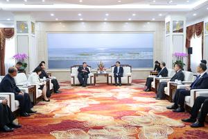 china-liaoning-dandong-wang-huning-rpdc-kim-jong-u-101002026102475000256