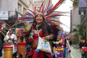 eeuu-nueva-york-pueblos-indigenas-desfile-101002026101875000210