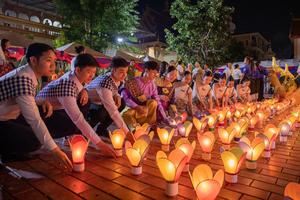 laos-vientian-festival-de-la-cuaresma-budista-101002026102775000174