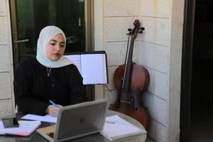 medio-oriente-ciudad-de-gaza-violonchelista-101002026102175000124