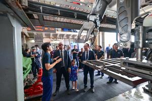 nauru-china-buque-de-investigacion-deep-sea-no-1-v-101002026102775000241