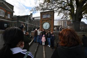 reino-unido-londres-cambio-de-horario-hora-media-d-101002026102575000486